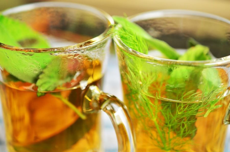 Welcher Tee hilft gegen Blasenentzündungen? - teanchill.de